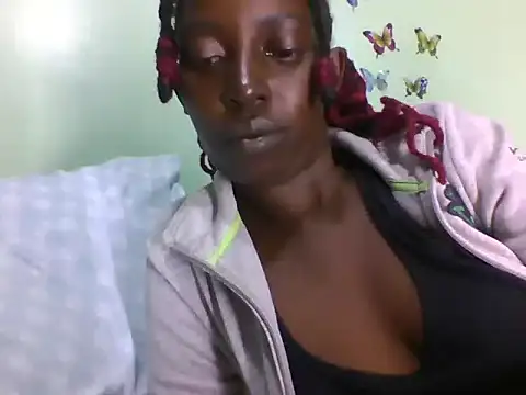 Snapshot of maamypussy chatting on 05/24/26, 07:19 maamypussy online show from 05/24/26, 07:19