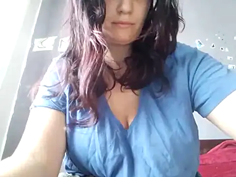 Snapshot of Rossyta_r chatting on 05/20/26, 05:24 Rossyta r online show from 05/20/26, 05:24