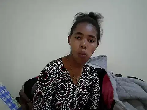 MidnightNala online show from 07/03/26, 05:30