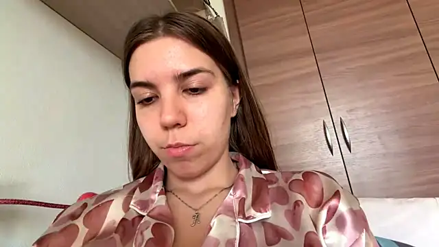 Snapshot of LaurindaStalford chatting on 06/05/26, 04:02 LaurindaStalford online show from 06/05/26, 04:02