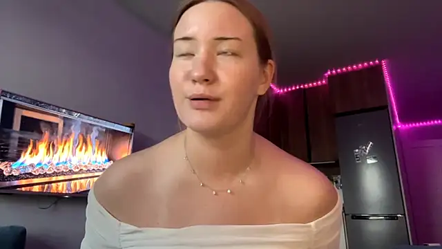 Lisi Kiss  online show from 06/04/26, 06:14