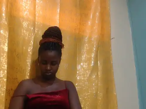 Sexxy-skinny online show from 07/17/26, 03:39