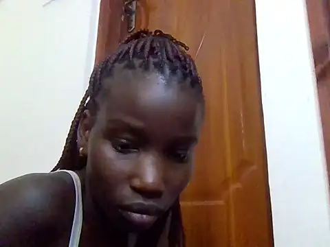 Snapshot of slimy_gal12 chatting on 05/25/26, 07:20 slimy gal12 online show from 05/25/26, 07:20