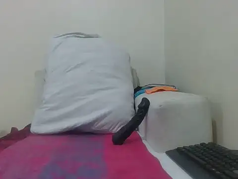 Imdee7 online show from 06/05/26, 04:08