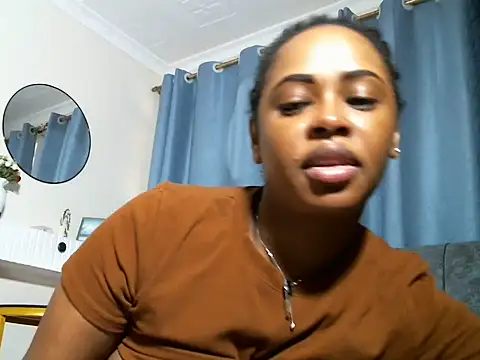 pretty zii online show from 07/22/26, 04:37