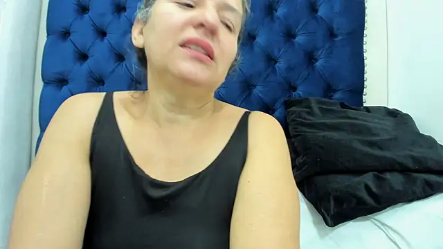 AlondraSosa online show from 07/07/26, 12:53