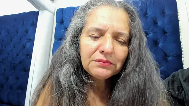 AlondraSosa online show from 07/15/26, 12:32