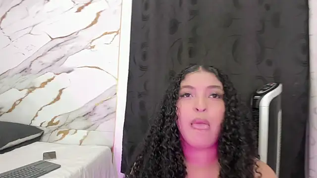 kaleb violeta00 online show from 06/24/26, 05:06