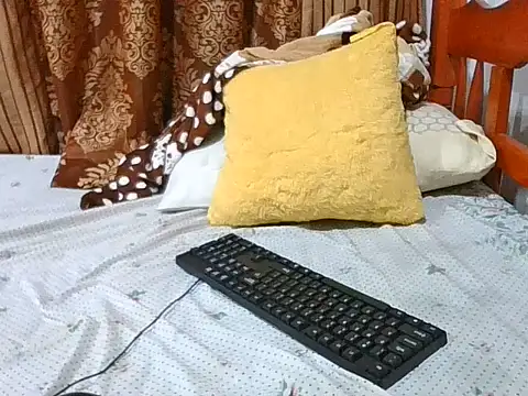 Snapshot of sweet_naughty chatting on 06/06/26, 07:40 sweet naughty online show from 06/06/26, 07:40