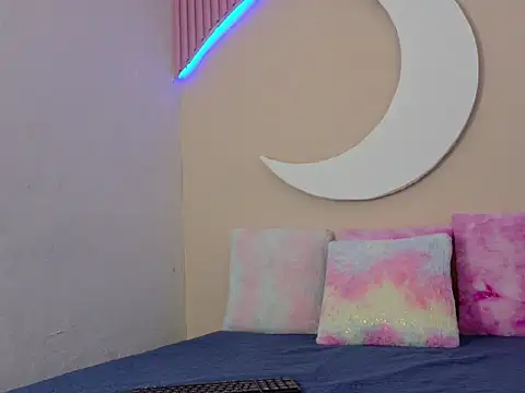SamanthaLaurent online show from 06/13/26, 07:12