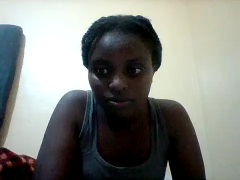 Snapshot of liligal chatting on 05/20/26, 07:20 liligal online show from 05/20/26, 07:20