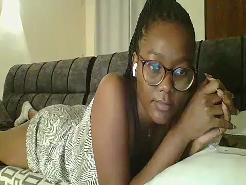 Snapshot of Sinful_shadow chatting on 07/16/26, 01:33 Sinful shadow online show from 07/16/26, 01:33