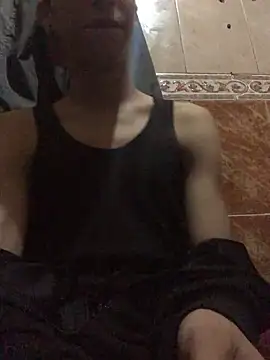 Snapshot of nour-gay chatting on 06/01/26, 08:32 nour-gay online show from 06/01/26, 08:32