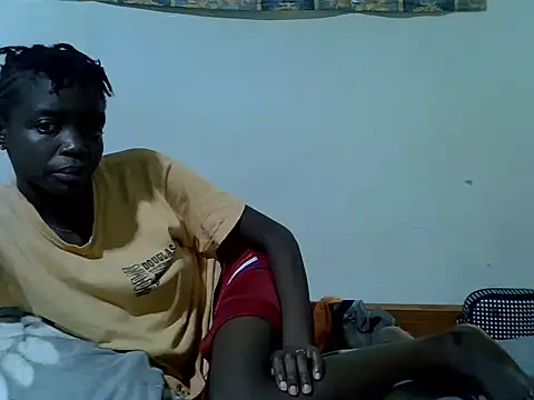 Pretty min online show from 05/25/26, 07:58