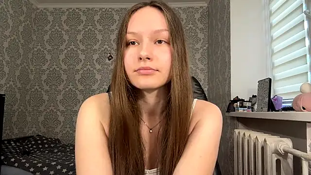 Snapshot of ShaylaChong chatting on 05/19/26, 04:08 ShaylaChong online show from 05/19/26, 04:08