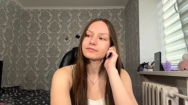 Snapshot of ShaylaChong chatting on 06/10/26, 04:23 ShaylaChong online show from 06/10/26, 04:23