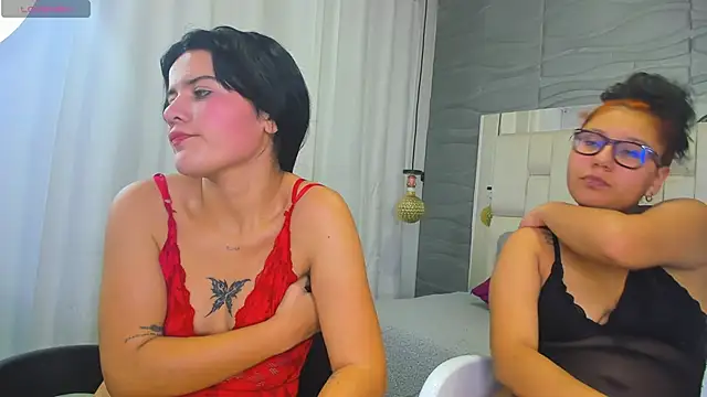 Snapshot of Lia__Kalifa chatting on 05/28/26, 06:00 Lia Kalifa online show from 05/28/26, 06:00