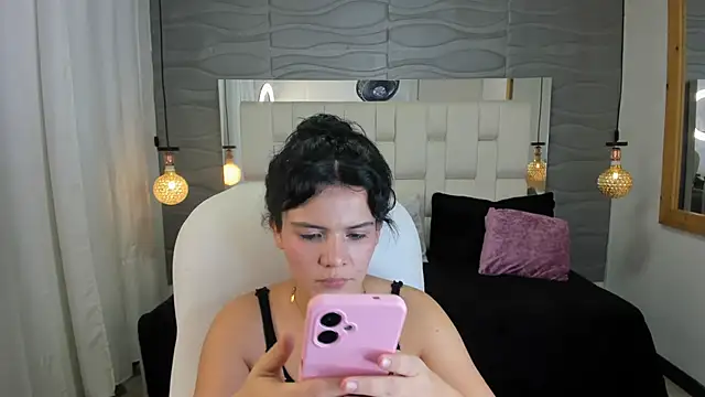 Snapshot of Lia__Kalifa chatting on 06/06/26, 05:50 Lia Kalifa online show from 06/06/26, 05:50