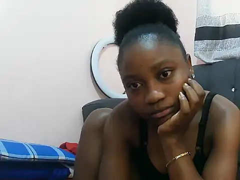 Snapshot of Sweet_Rosy chatting on 06/05/26, 10:21 Sweet Rosy online show from 06/05/26, 10:21