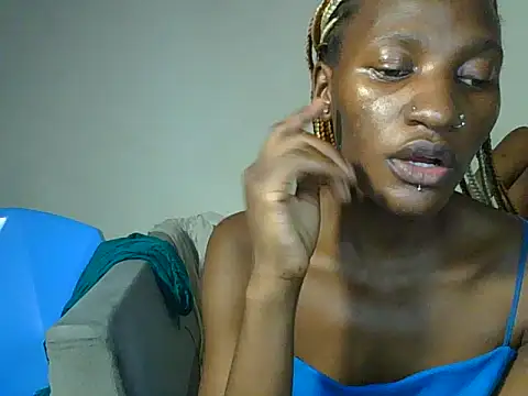 SleekCandy petites online show from 06/14/26, 04:31