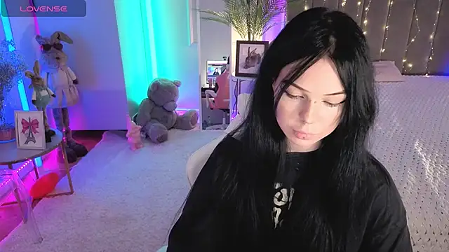 Snapshot of Vivi_Vivian chatting on 06/12/26, 09:03 Vivi Vivian online show from 06/12/26, 09:03
