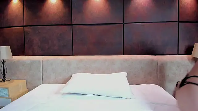 AshlyBella online show from 06/22/26, 04:48