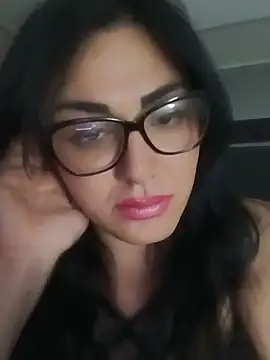 Snapshot of BaddieOMalessere chatting on 06/14/26, 12:30 BaddieOMalessere online show from 06/14/26, 12:30