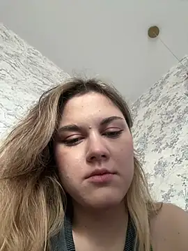 Snapshot of la_lisa_ chatting on 06/12/26, 07:51 la lisa online show from 06/12/26, 07:51