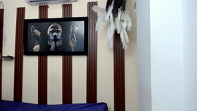 skinnykattylush19 online show from 06/12/26, 05:17