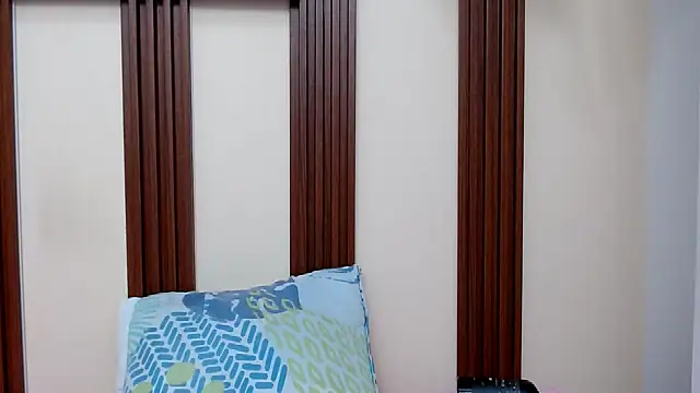 skinnykattylush19 online show from 06/21/26, 05:43