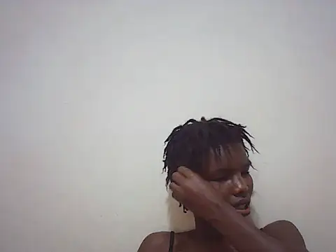 Snapshot of Bootylovet chatting on 05/17/26, 12:19 Bootylovet online show from 05/17/26, 12:19