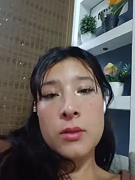 JunggSolhyum online show from 07/23/26, 10:51