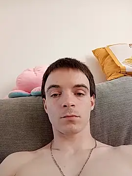 thomsnapchaud online show from 07/12/26, 07:43