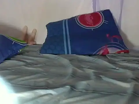 Queen Zuri online show from 07/15/26, 06:57
