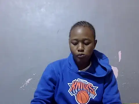 Snapshot of Petite_Ebony10 chatting on 06/01/26, 09:49 Petite Ebony10 online show from 06/01/26, 09:49