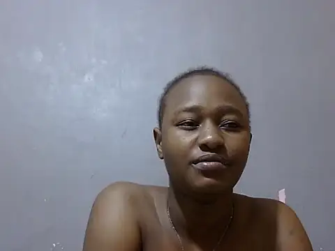 Snapshot of Petite_Ebony10 chatting on 06/06/26, 04:55 Petite Ebony10 online show from 06/06/26, 04:55