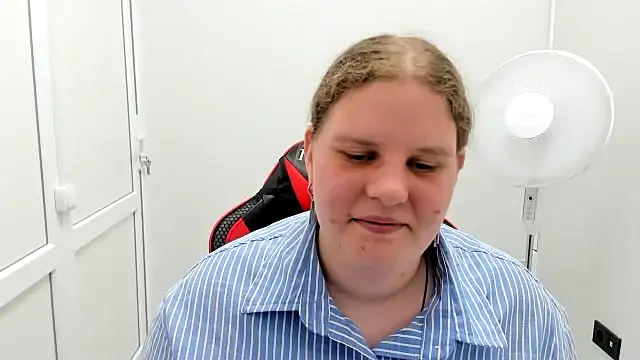 Bella shyy  online show from 07/25/26, 02:25