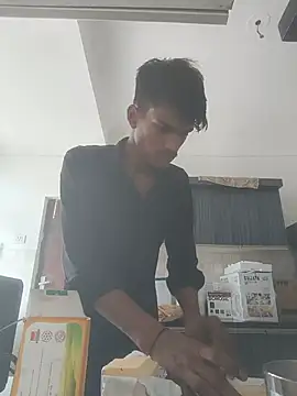 singalguy12 online show from 07/27/26, 04:08