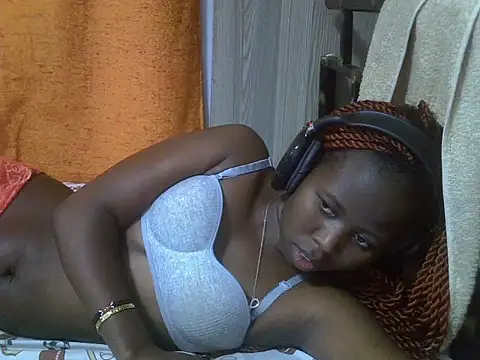 hot petrah online show from 06/12/26, 03:11