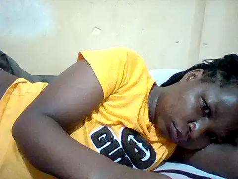 Snapshot of Camilla-Sweets chatting on 05/26/26, 06:31 Camilla-Sweets online show from 05/26/26, 06:31