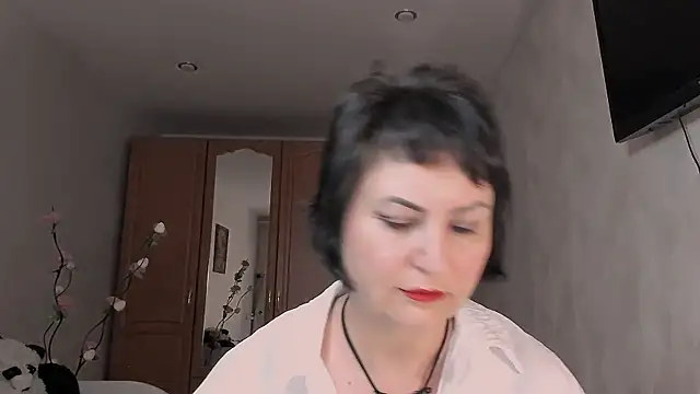 Helen Beller online show from 07/23/26, 02:37