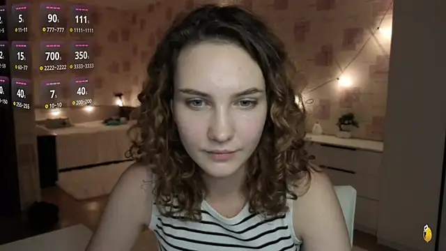 Snapshot of Megan_swiftss chatting on 07/27/26, 07:10 Megan swiftss online show from 07/27/26, 07:10