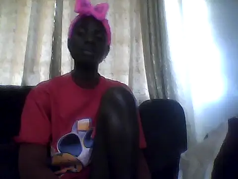 Snapshot of cutiebreey chatting on 06/10/26, 01:54 cutiebreey online show from 06/10/26, 01:54