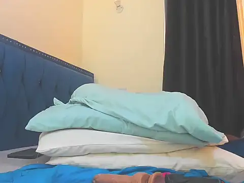 Miss Orgasm48 online show from 06/03/26, 05:43