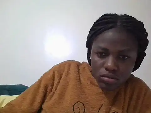 Snapshot of Hot_Berry18 chatting on 06/02/26, 07:38 Hot Berry18 online show from 06/02/26, 07:38