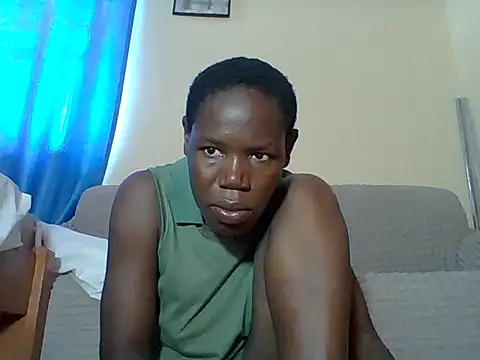 Snapshot of Blacksexyqueen24 chatting on 06/06/26, 07:24 Blacksexyqueen24 online show from 06/06/26, 07:24