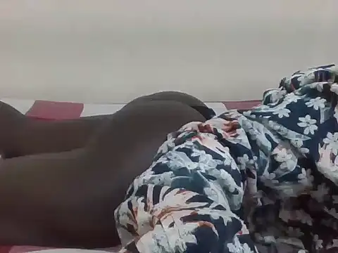 Sexybooty17 online show from 06/15/26, 03:47