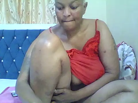 candy thick online show from 06/19/26, 04:17