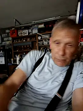 truckdawg2023 online show from 07/21/26, 11:23