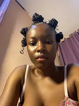 SassyPaulette online show from 06/26/26, 07:40